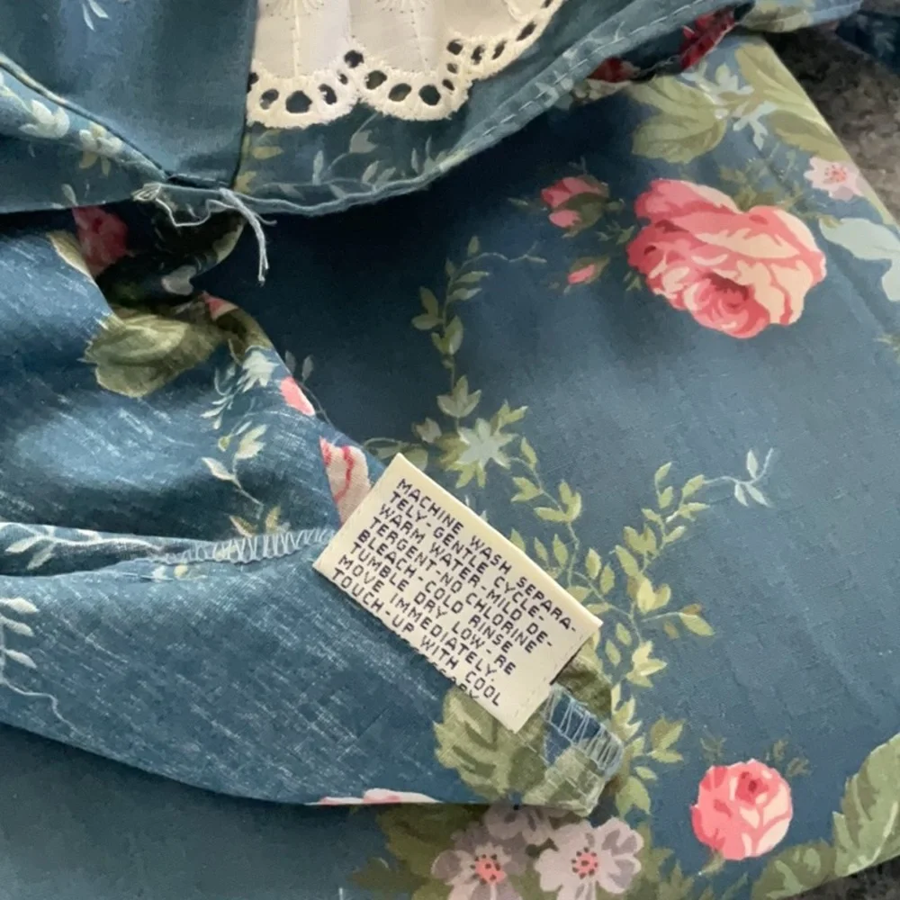 🩷 Vintage Croscill chino pair of  lined curtains.